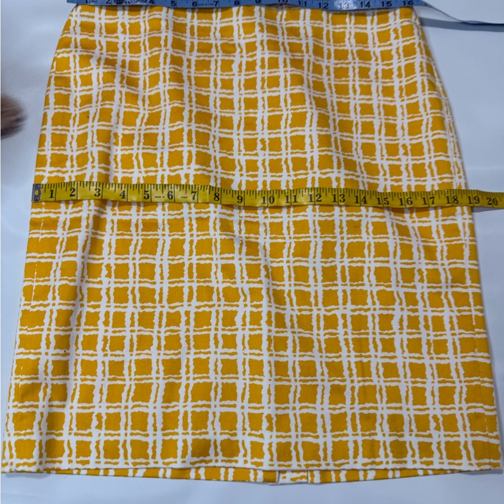 Talbots bright Yellow and white Checkered Skirt cotton in size 8P - Picture 8 of 11